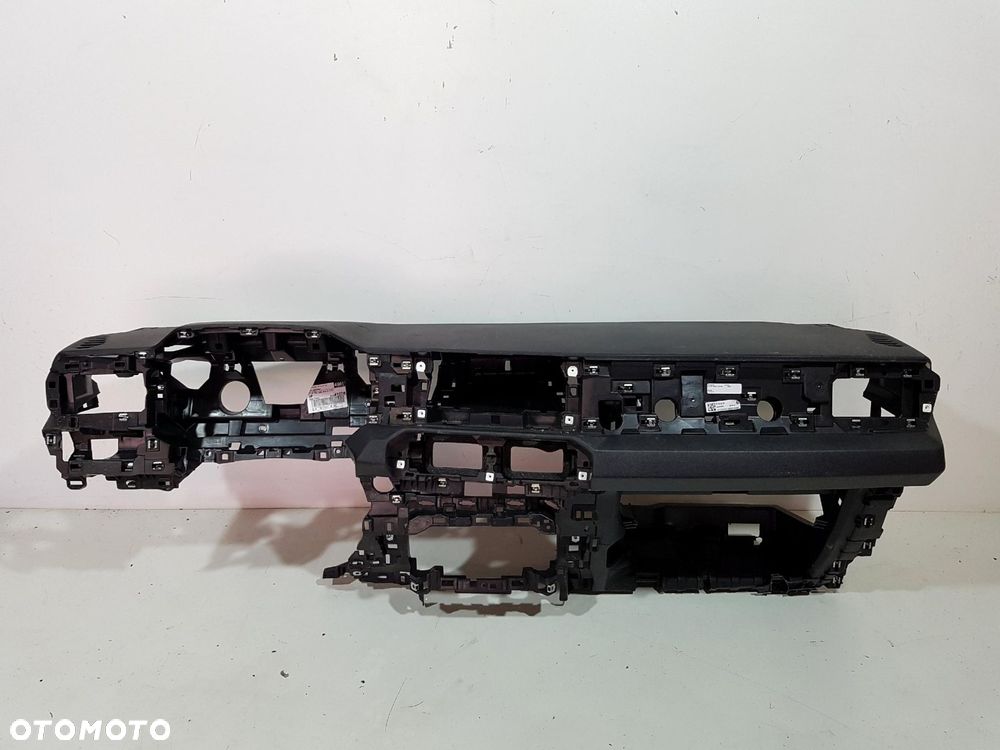 DACIA DUSTER III 3 BIGSTER KONSOLA KOKPIT DESKA ROZDZIELCZA 681034137R ORYG - 2