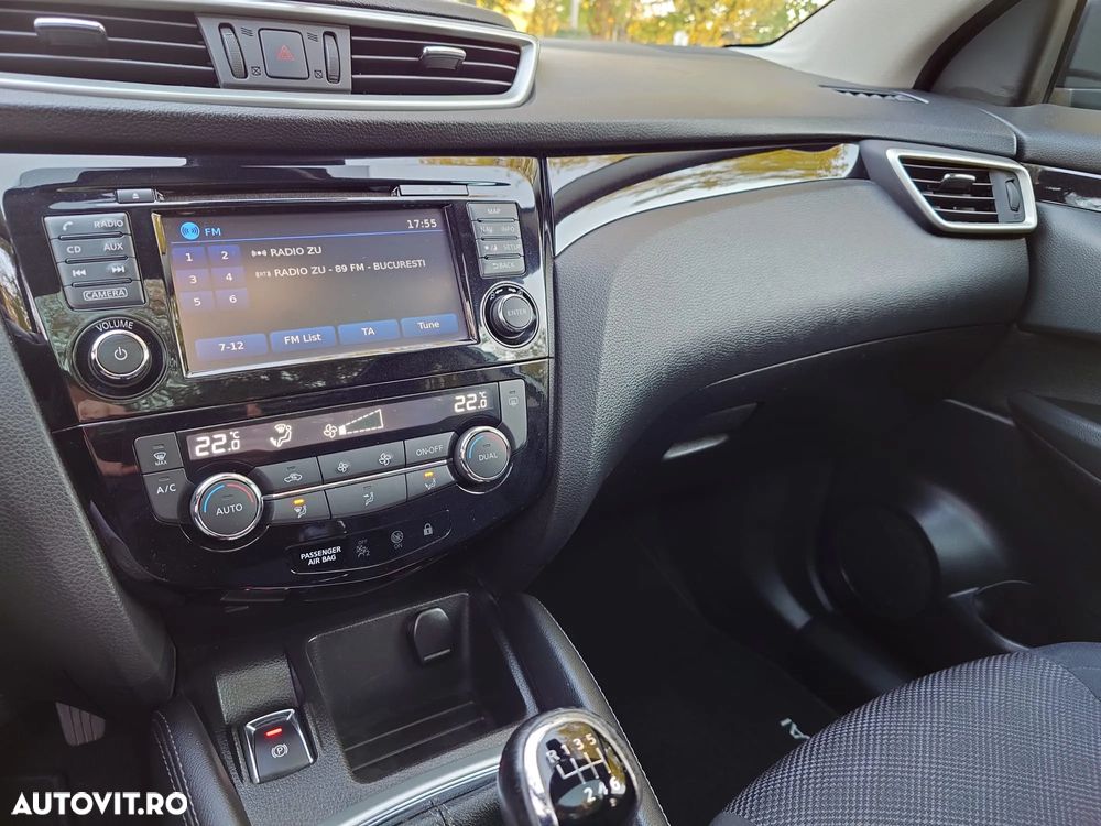 Nissan Qashqai 1.2 DIG-T N-Connecta - 18