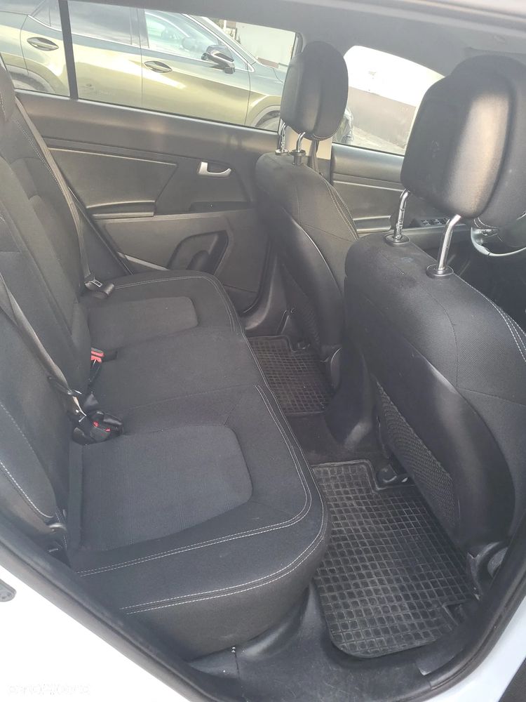 Kia Sportage 1.7 CRDI L 2WD - 16