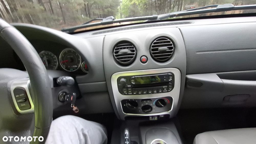 Jeep Liberty 3.7 4x4 - 3