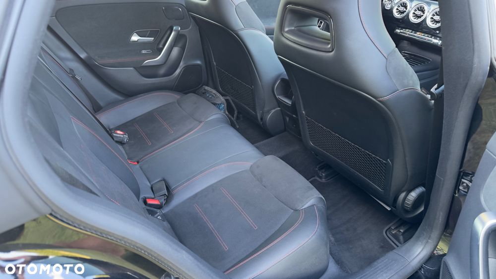 Mercedes-Benz CLA 250 e 8G-DCT Edition AMG Line - 17