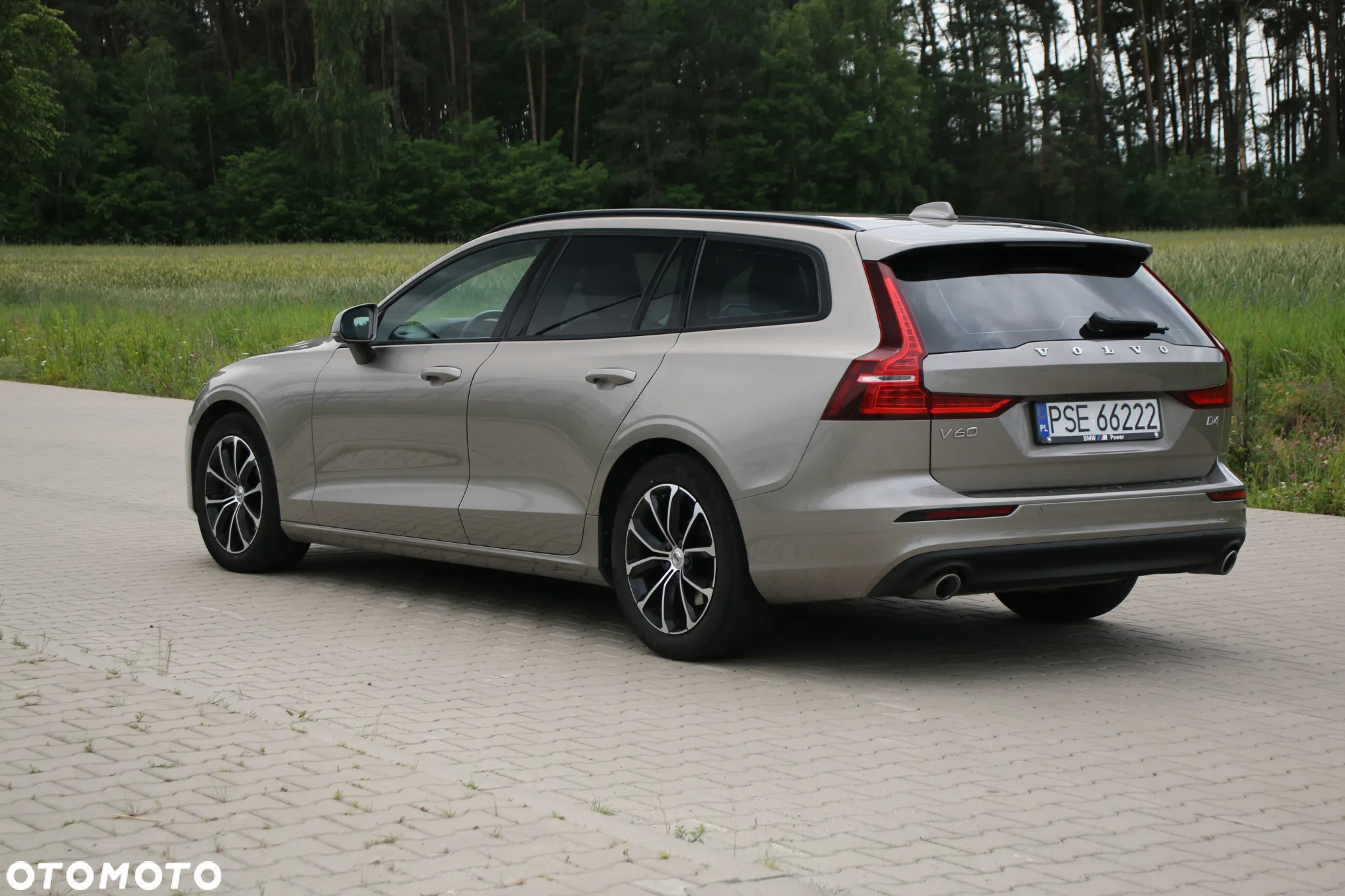 Volvo V60 - 11