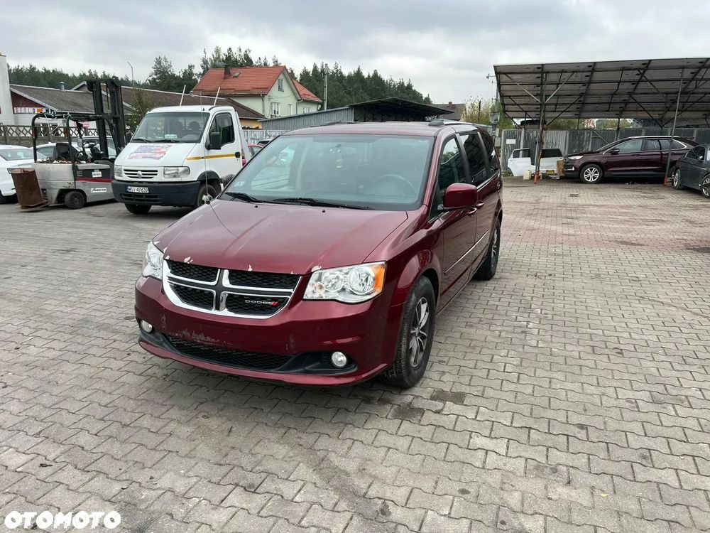 Dodge Grand Caravan - 3