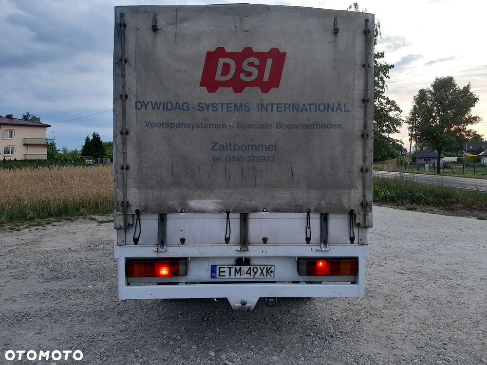 Mercedes-Benz Sprinter 321 D - 22