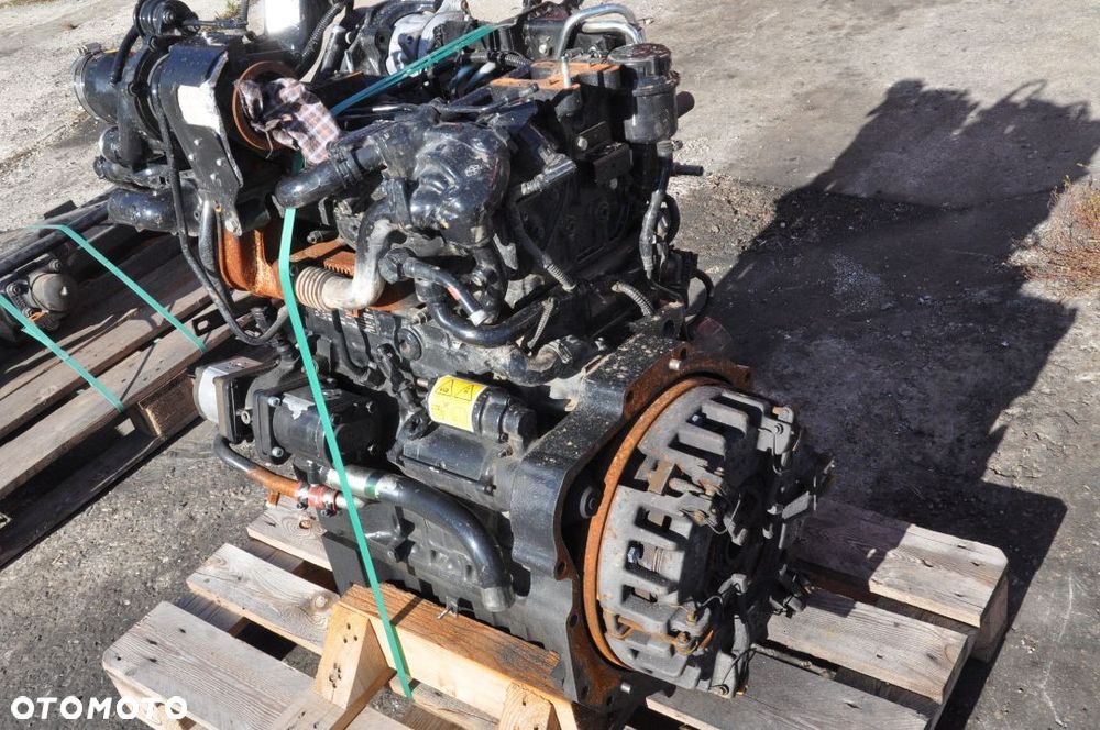 ROZDZIELACZ POCHWA MOST SKRZYNIA BIEGÓW SAME DEUTZ - 8