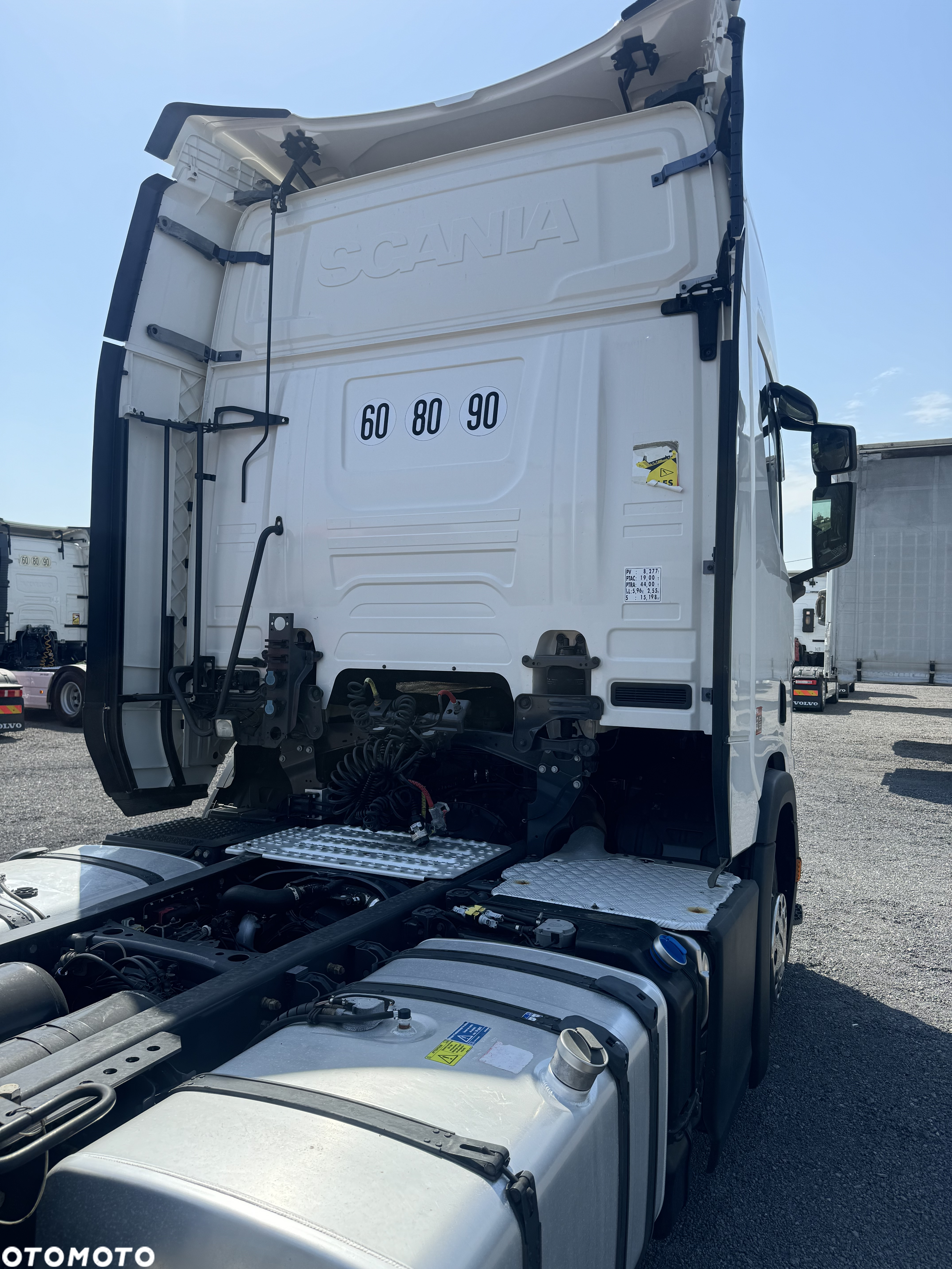 Scania R450 / Automat / Retarder / 2 Zbiorniki / Koła 315/70 / Lodówka / Stan BDB / z Francji - 15