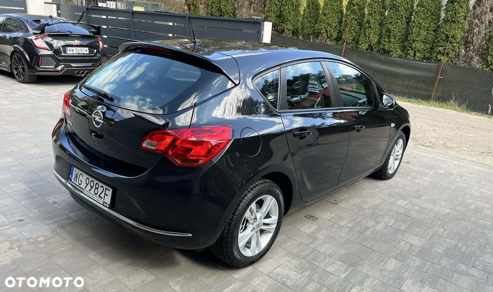 Opel Astra 1.6 Enjoy - 21