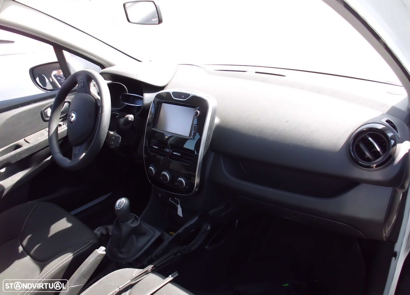Peças Renault Clio IV (BH) 2012 a 2016 - 52