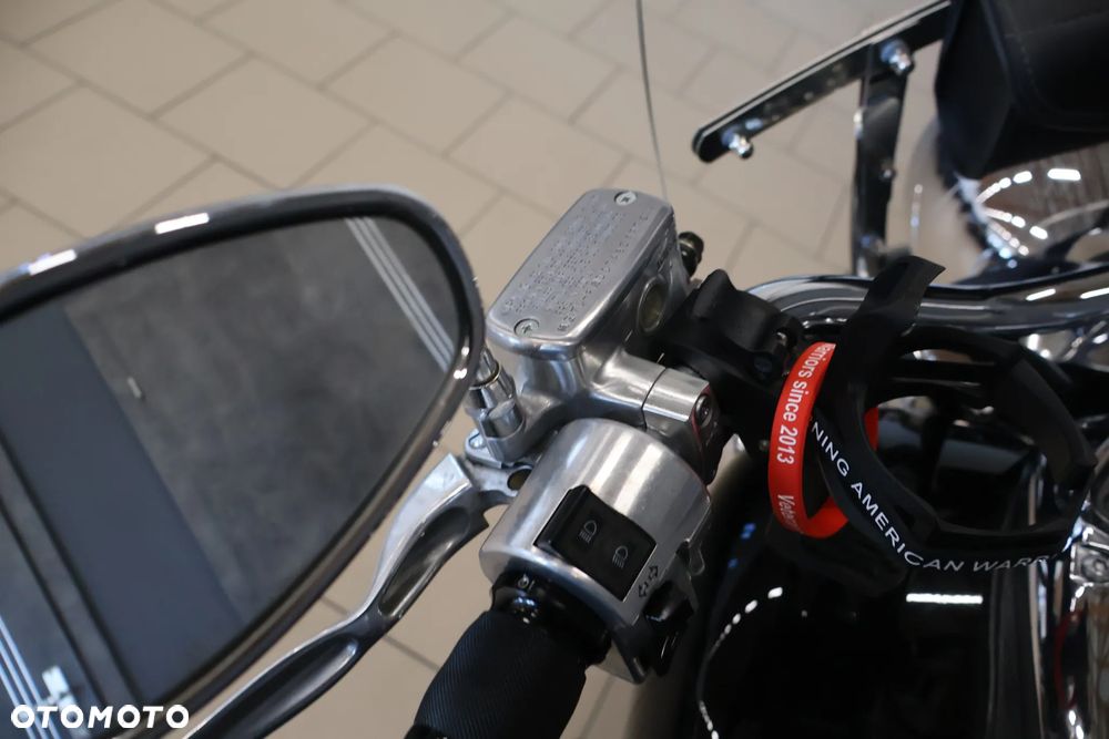Honda VTX - 32