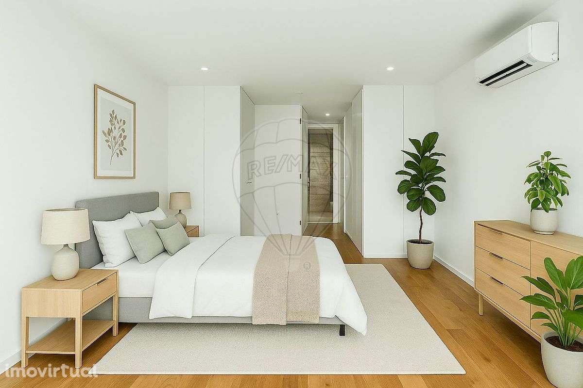 Moradia T4 para venda - Grande imagem: 2/23