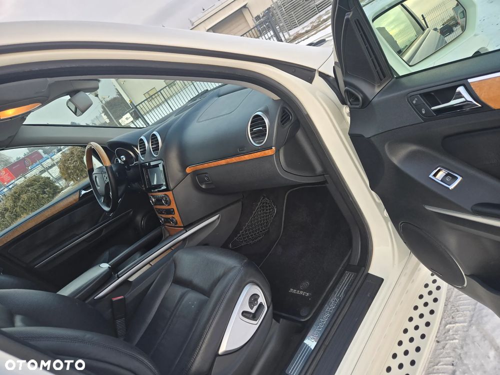 Mercedes-Benz GL 500 4Matic 7G-TRONIC - 13