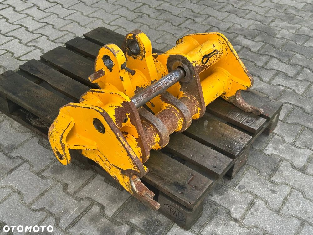 Q-FIT RAMKA JCB 535-95 533-105 MOCOWANIE MANITOU - 3