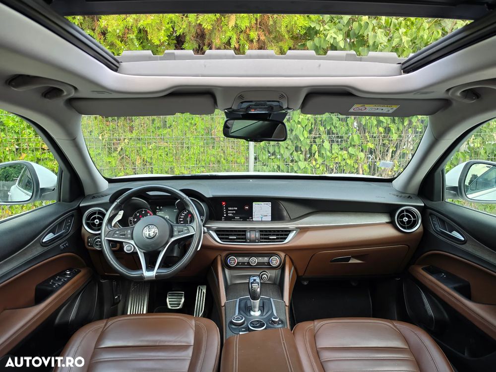 Alfa Romeo Stelvio - 6