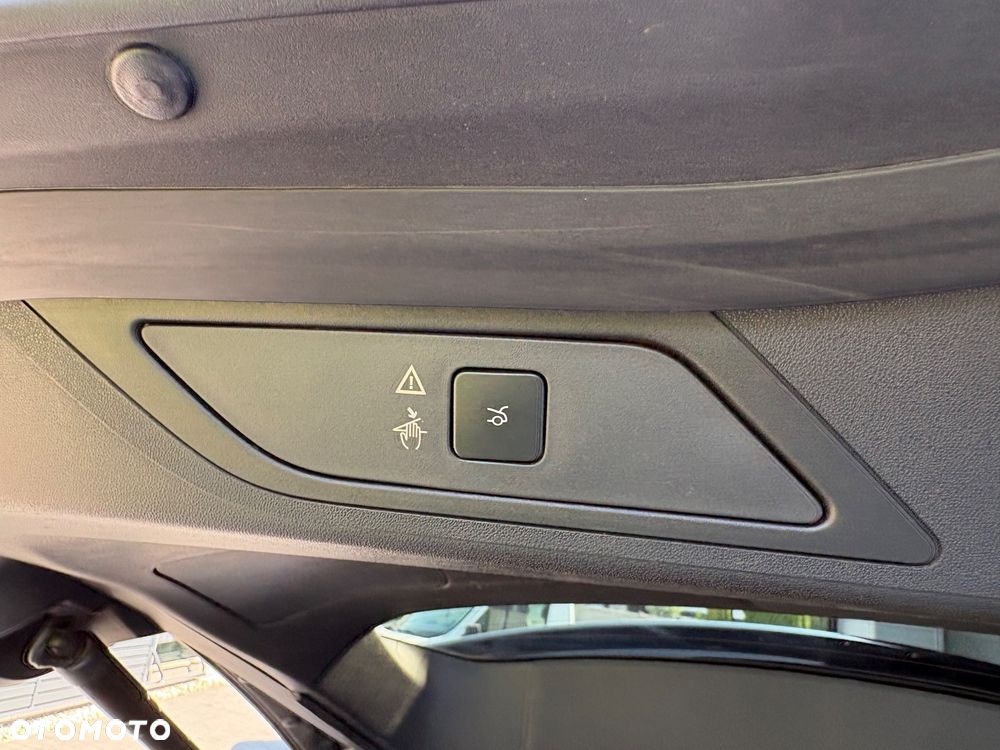 Citroën C4 Picasso 1.6 e-HDi Exclusive - 16