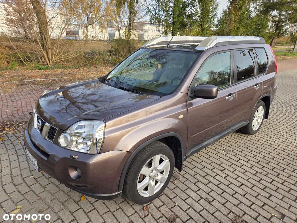 Nissan X-Trail 2.0 dCi SE - 2