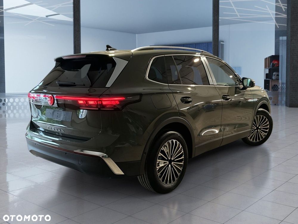 Volkswagen Tiguan 2.0 TSI 4Mot Elegance DSG - 11