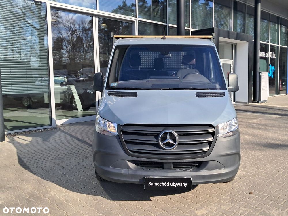 Mercedes-Benz Sprinter 910 - 2