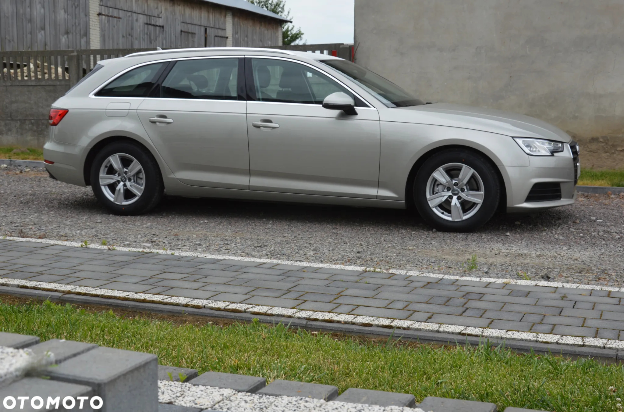 Audi A4 - 11