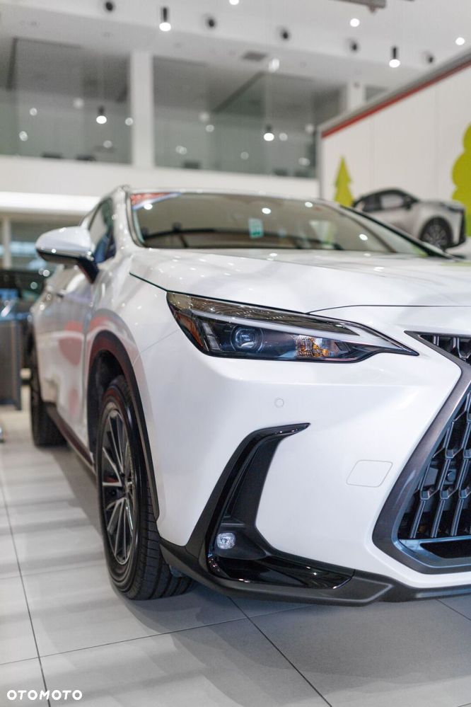 Lexus NX 350h Prestige 2WD - 12