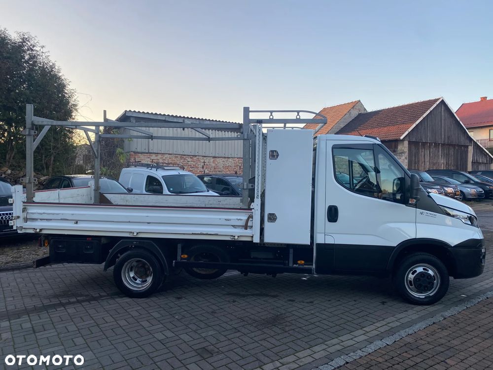 Iveco DAILY - 9