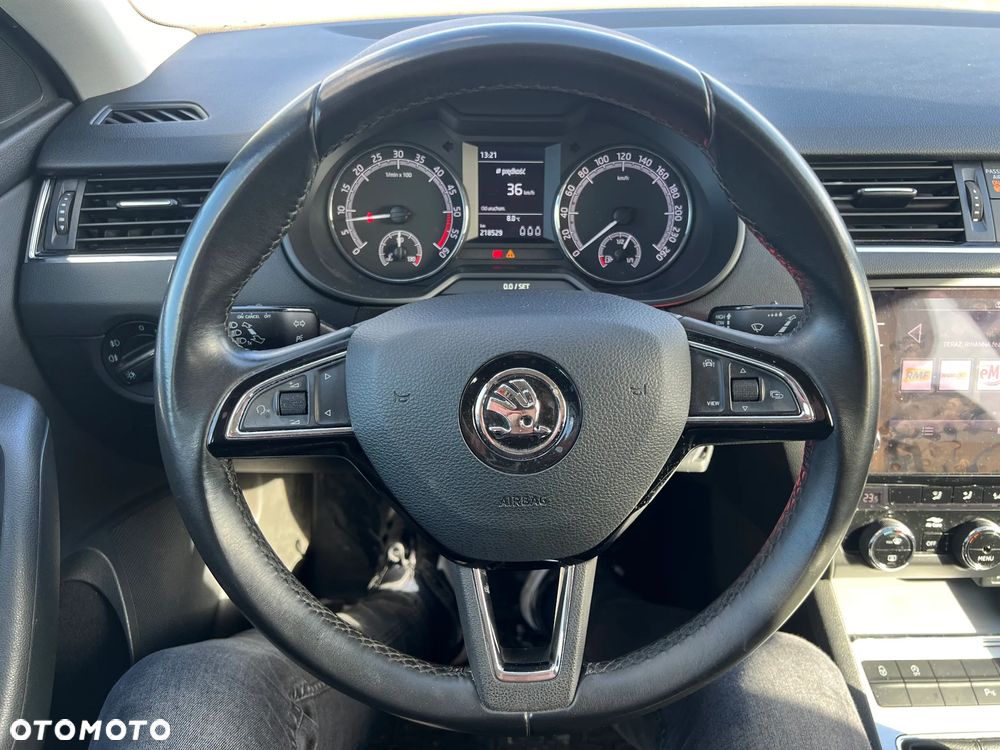 Skoda Octavia - 9