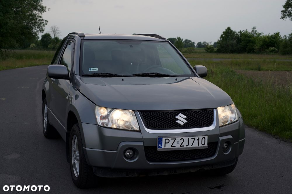 Suzuki Grand Vitara 1.9 DDiS - 8