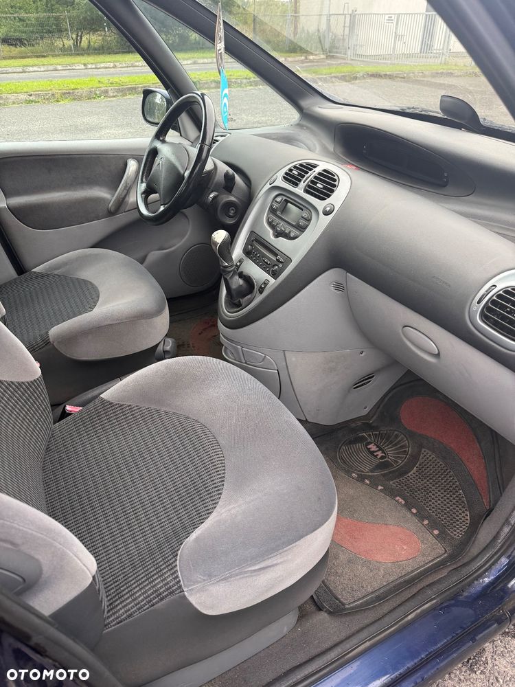 Citroën Xsara Picasso 1.6 Exclusive - 7
