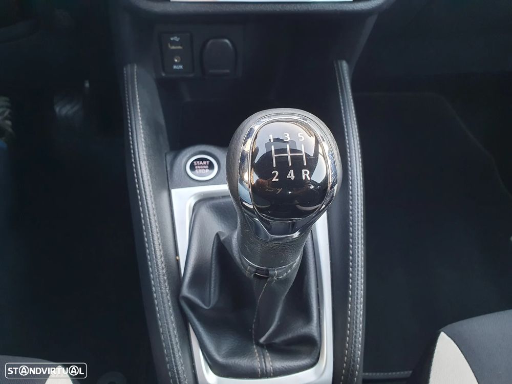 Nissan Micra 0.9 IG-T N-Connecta Skyline S/S - 21