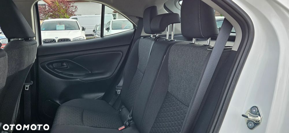 Toyota Yaris Cross Hybrid 1.5 Comfort - 17