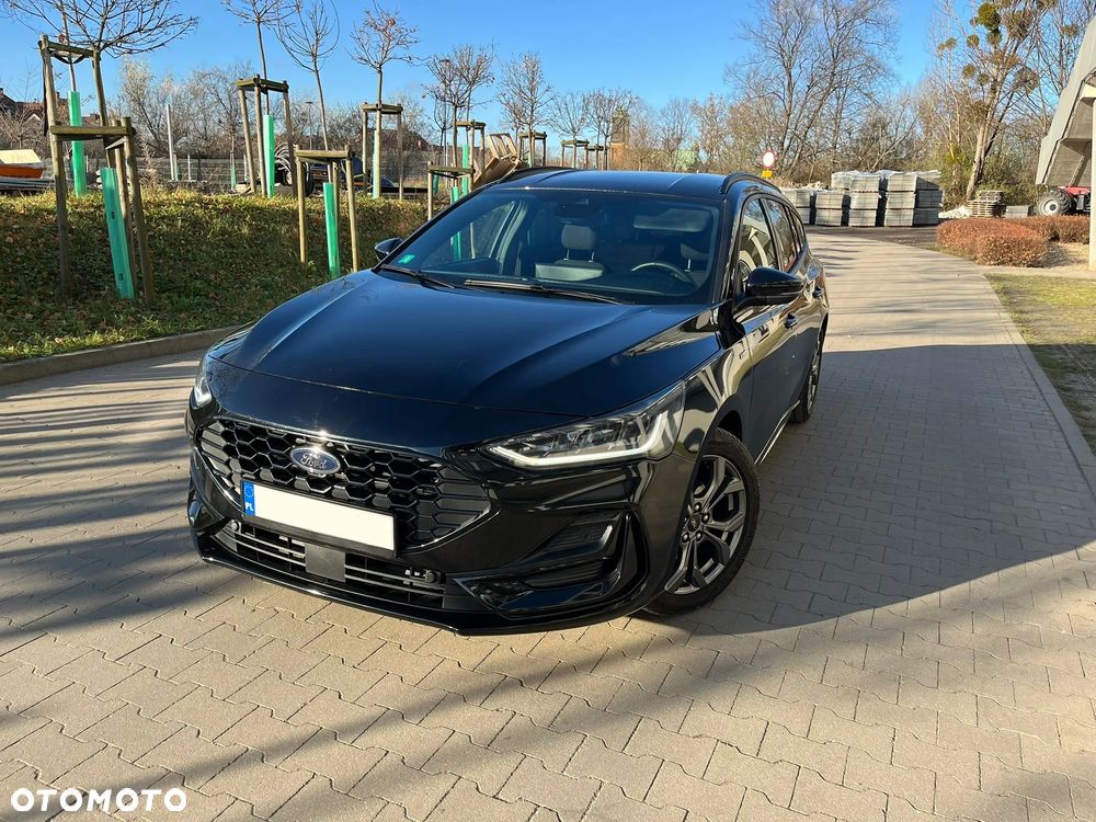 Ford Focus 1.0 EcoBoost Hybrid ST-LINE X - 6