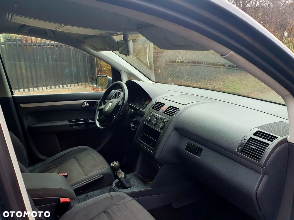 Volkswagen Touran 2.0 TDI Goal - 6