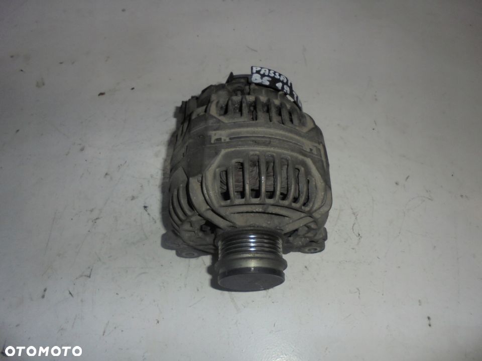 ALTERNATOR PASSAT B5 1.9 TDI 028903029B - 1