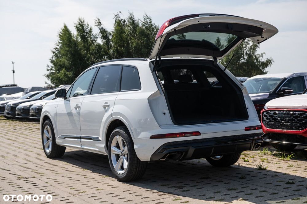 Audi Q7 - 9