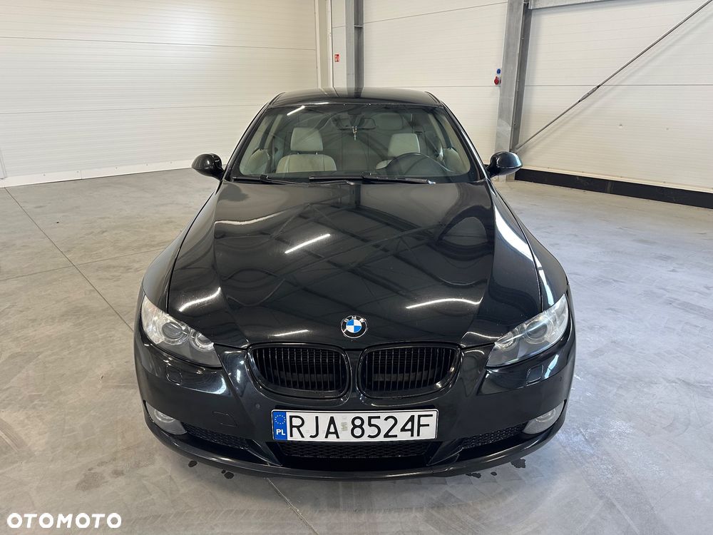 BMW Seria 3 320d DPF - 10