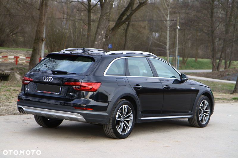 Audi A4 Allroad 2.0 TDI S tronic - 4