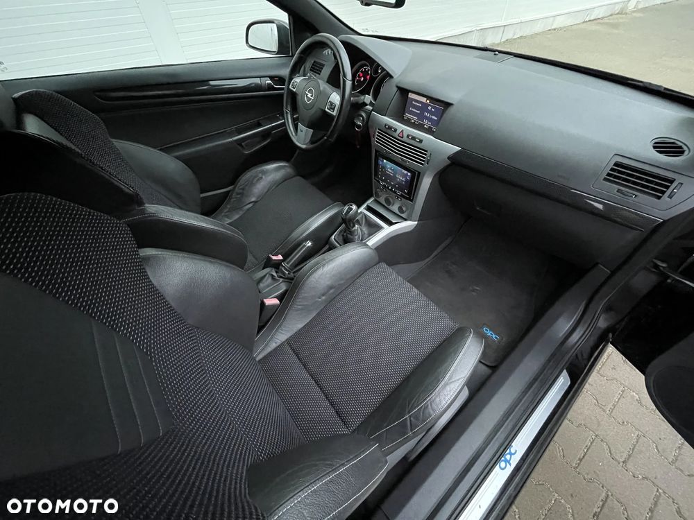 Opel Astra OPC - 23