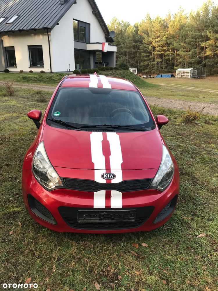 Kia Rio 1.1 CRDI Dream-Team Edition - 4