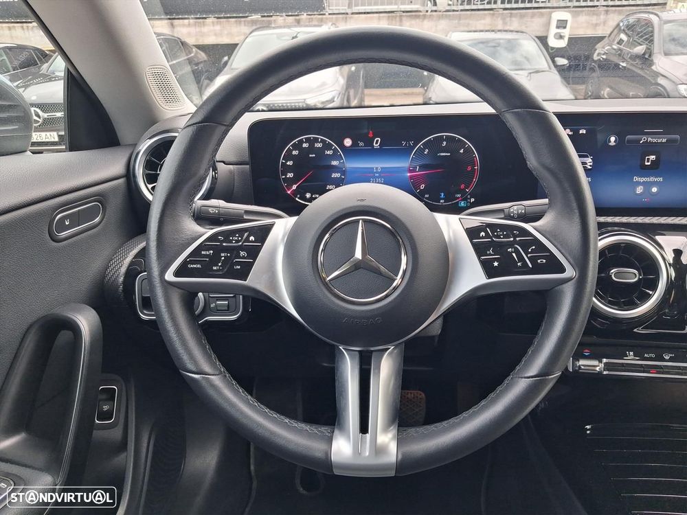 Mercedes-Benz CLA 180 d Style Plus Aut. - 21
