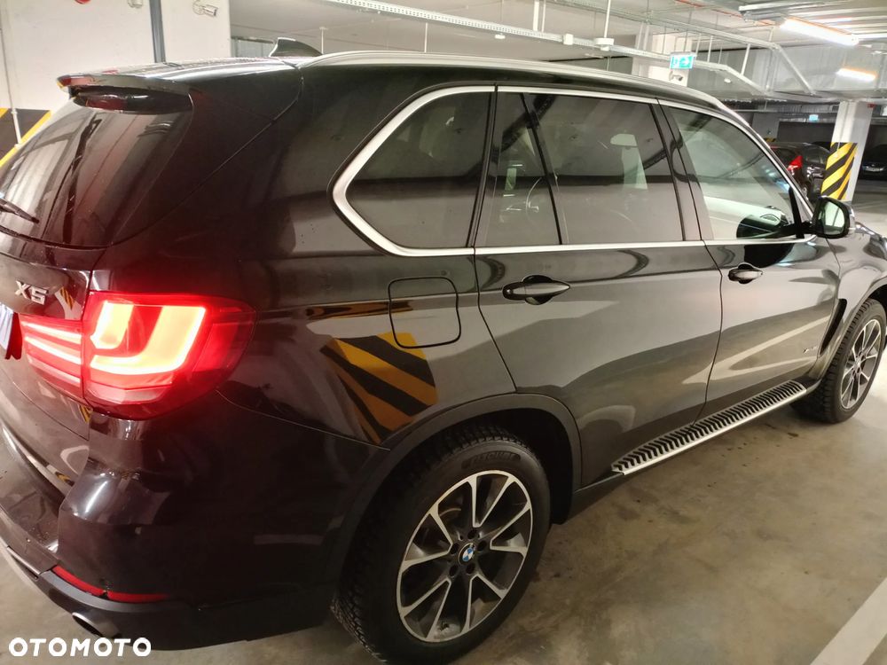 BMW X5 xDrive35i Edition Exclusive - 10