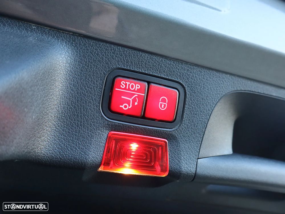 Mercedes-Benz CLA 180 d 7G-DCT AMG Line - 48
