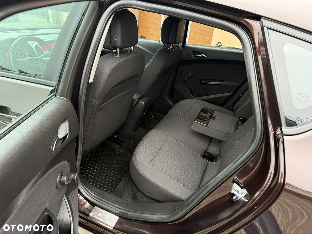 Opel Astra 1.6 Enjoy EU6 - 21