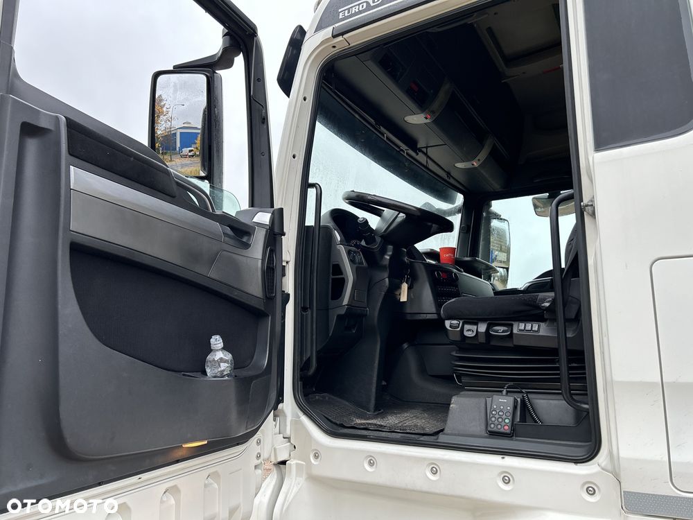 MAN TGX Tandem 1m burty TOP KOMPLET / ALUFELGI / zarejestrowany gotowy do pracy / przyczepa 18t / FULL OPCJA / 26.420 26.460 26.500 26.400 26.440 26.480 26.510 460 500 - 12