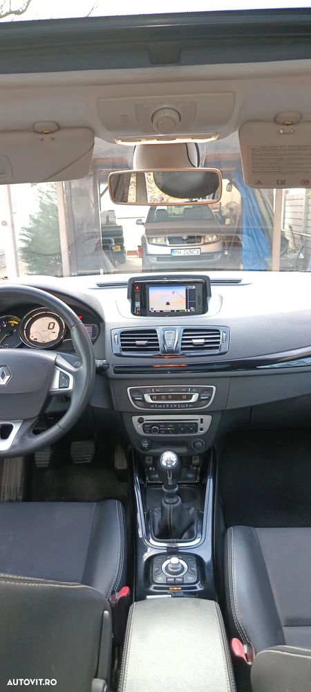 Renault Megane ENERGY dCi 110 Start & Stop Bose Edition - 9