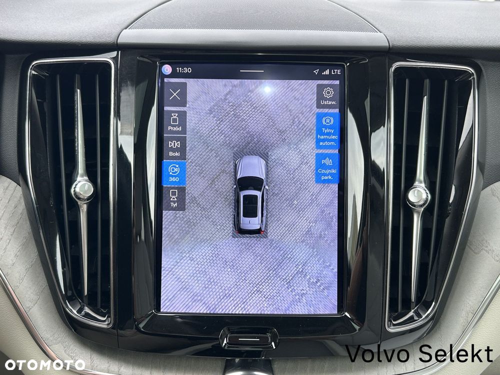 Volvo XC 60 - 22