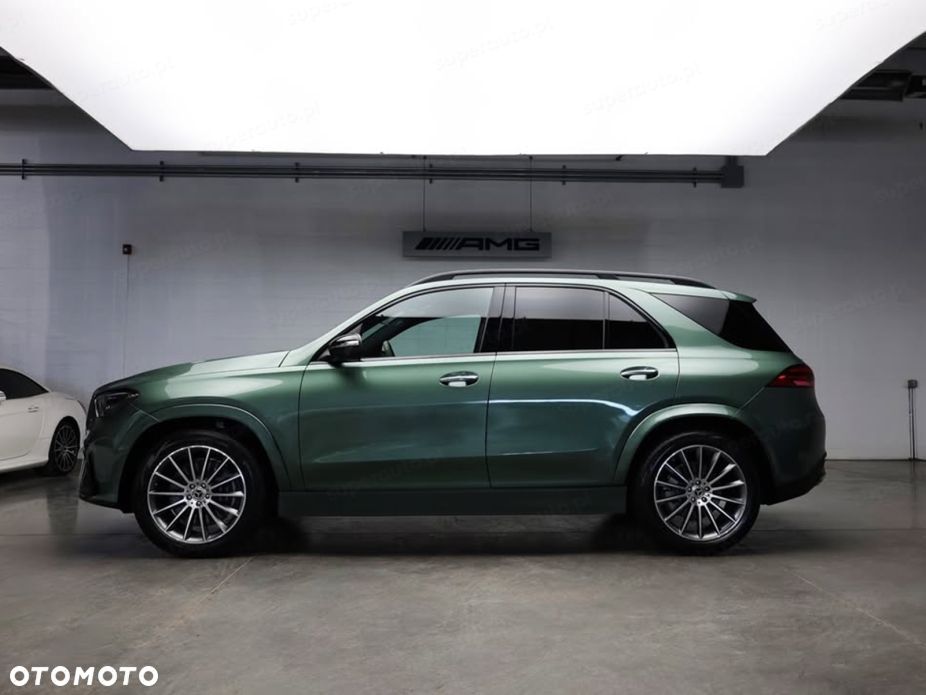 Mercedes-Benz GLE 300 d mHEV 4-Matic AMG Line - 3