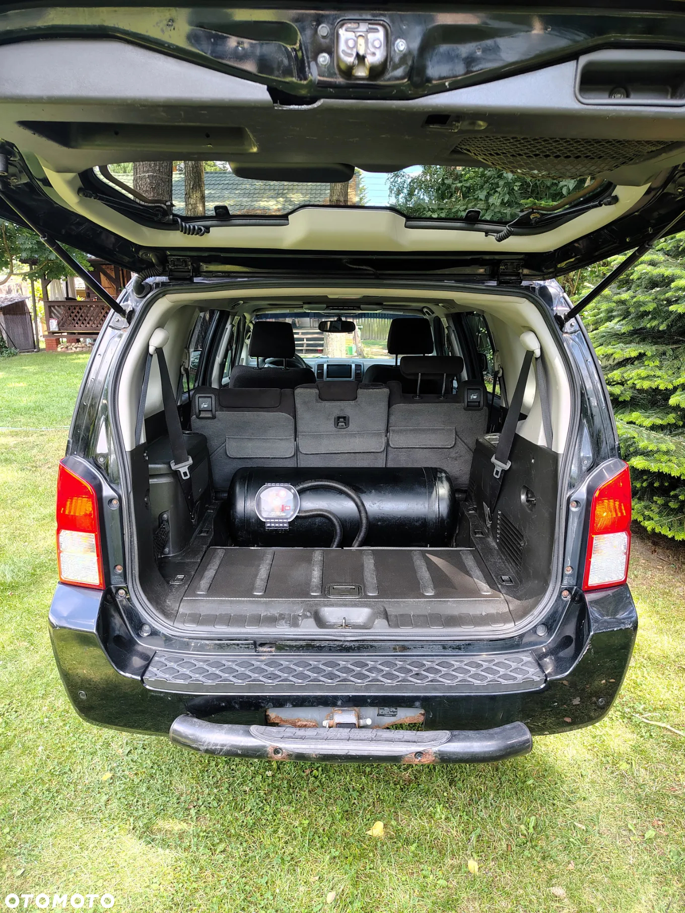 Nissan Pathfinder 4.0 V6 LE - 5