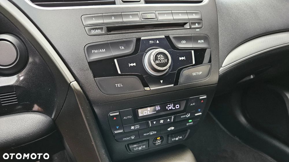 Honda Civic 1.4 i-VTEC Elegance - 26