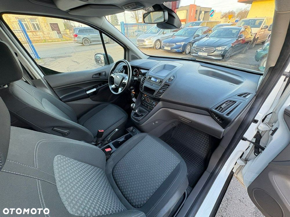 Ford Tourneo Connect 1.5 EcoBlue Start-Stop Titanium - 29