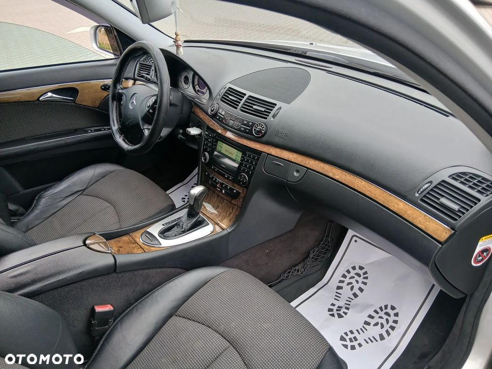 Mercedes-Benz Klasa E - 7