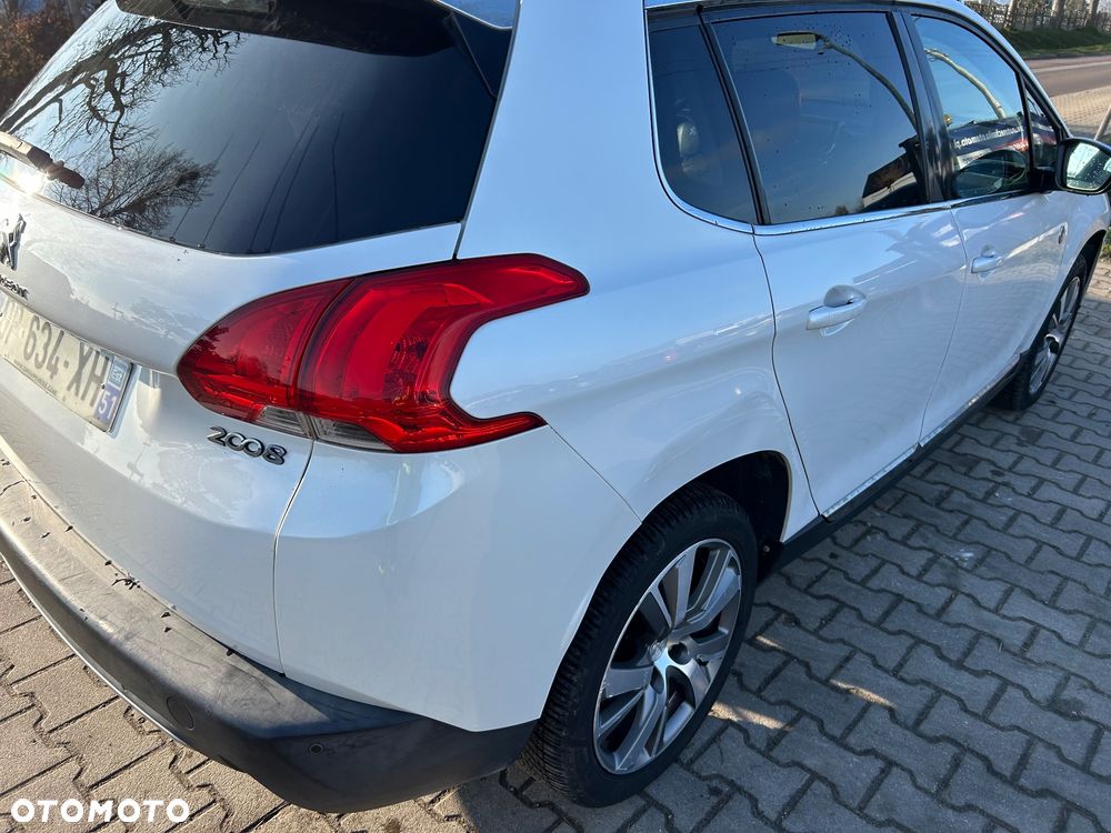 Peugeot 2008 - 10